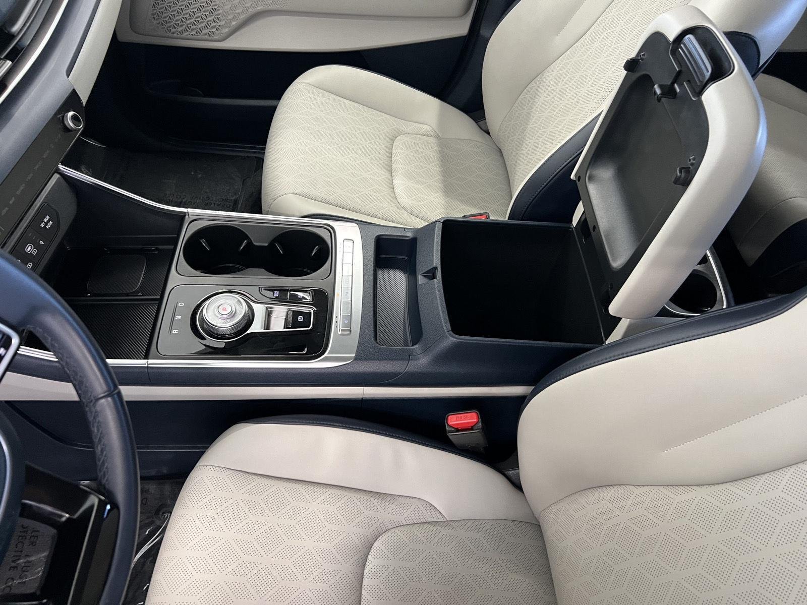 Used 2026 Ceramic Silver Kia EX image 19