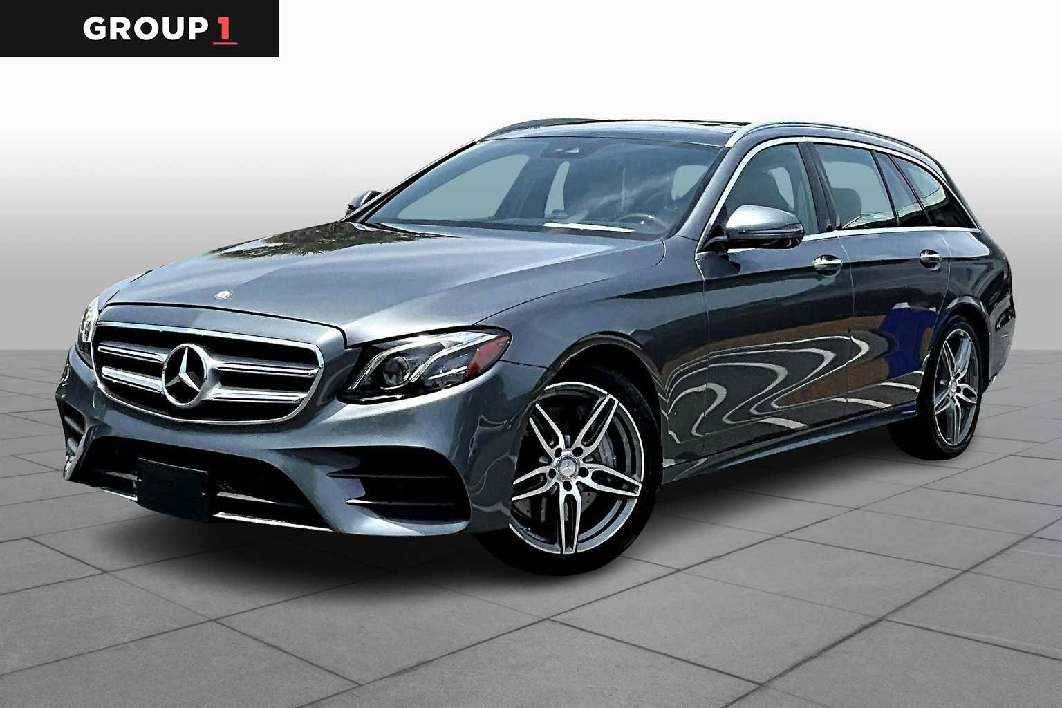 2017 Mercedes-Benz E-Class E400 4MATIC's photo