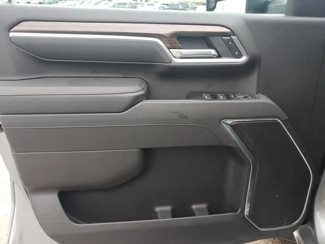 Used 2025 Gray Chevrolet LT image 11