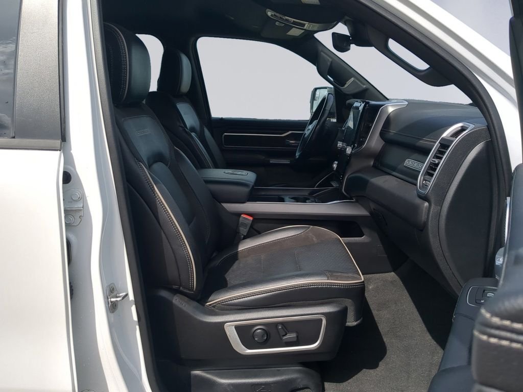 Used 2023 Off-white Ram Laramie image 19