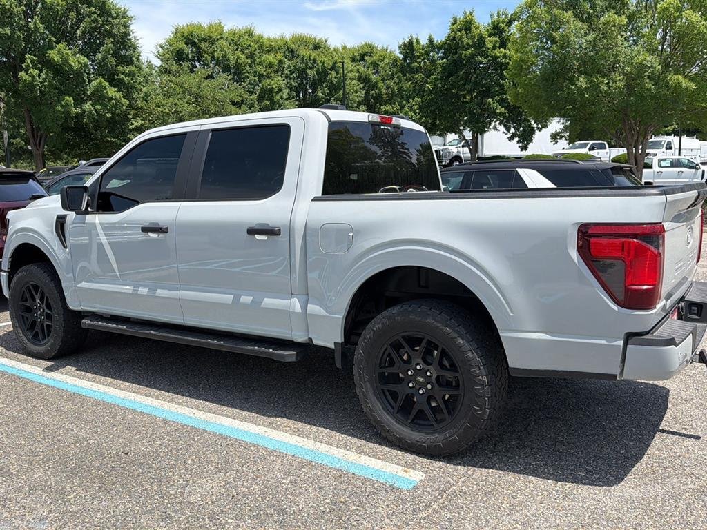 Used 2024 Avalanche Gray Ford STX image 3
