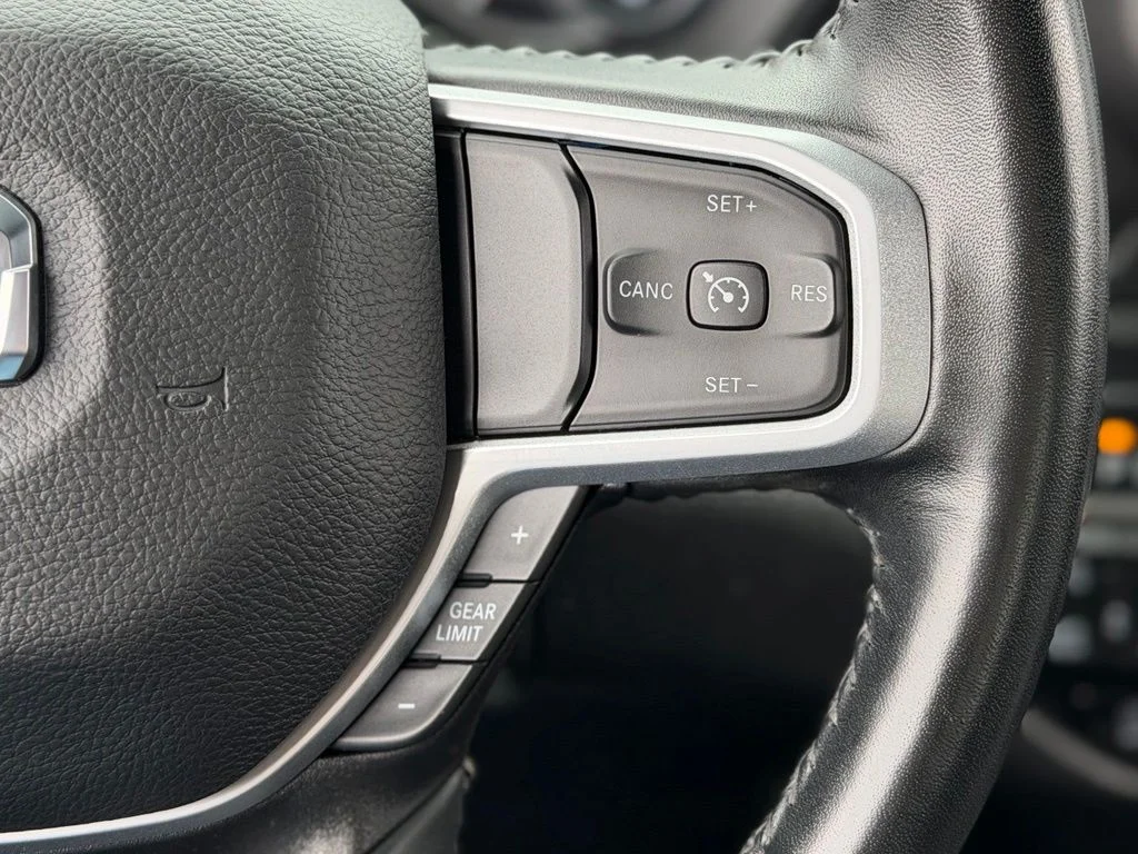 Used 2022 Silver Ram Big Horn/Lone Star image 9