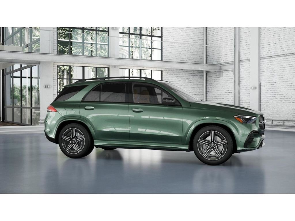 New 2026 MANUFAKTUR Ireland Mid Green Metallic Mercedes-Benz GLE 450 image 14