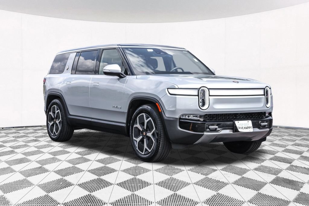 Used 2024  Rivian Adventure Dual Motor Max Pack image 12