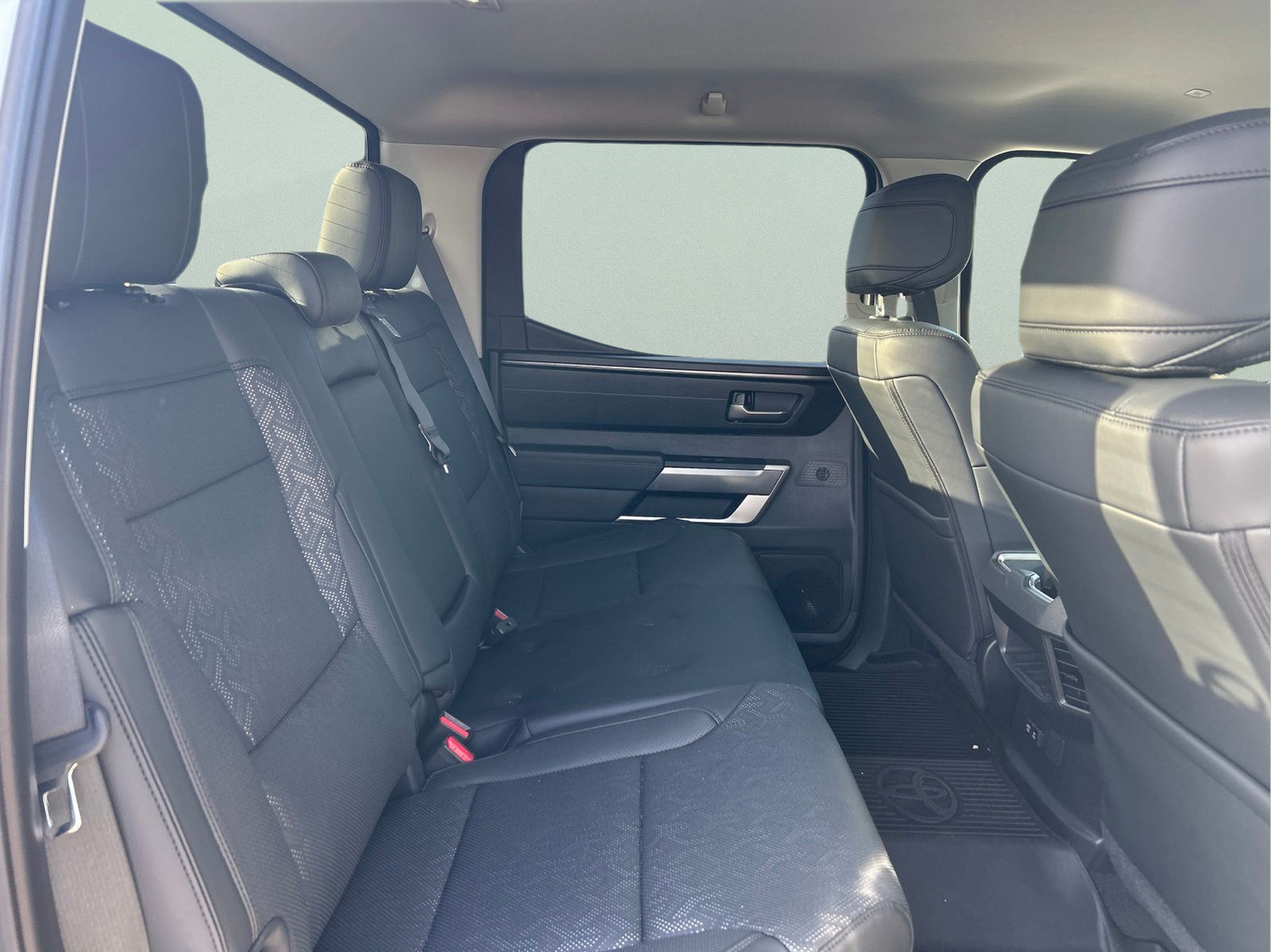 Used 2024 White Toyota SR5 image 11
