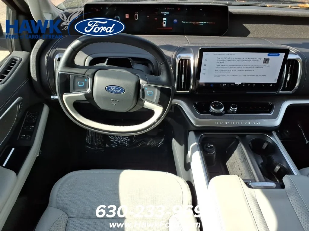 Used 2025 Black Ford Platinum image 9