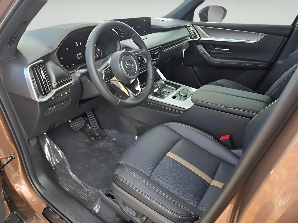 Used 2025 Melting Copper Metallic Mazda Premium Plus Package image 24