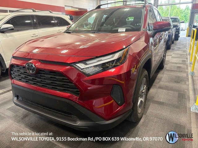 2025 Toyota RAV4 Hybrid XLE