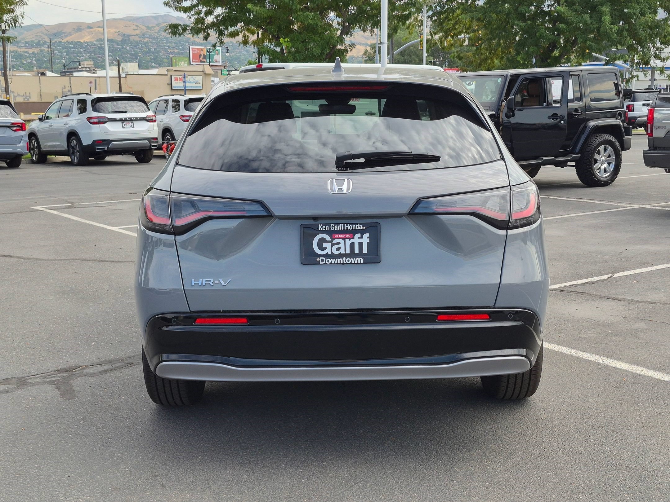 New 2027 Urban Gray Pearl Honda EX-L image 4
