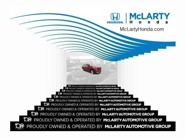 2025 GMC Acadia Elevation FWD's photo