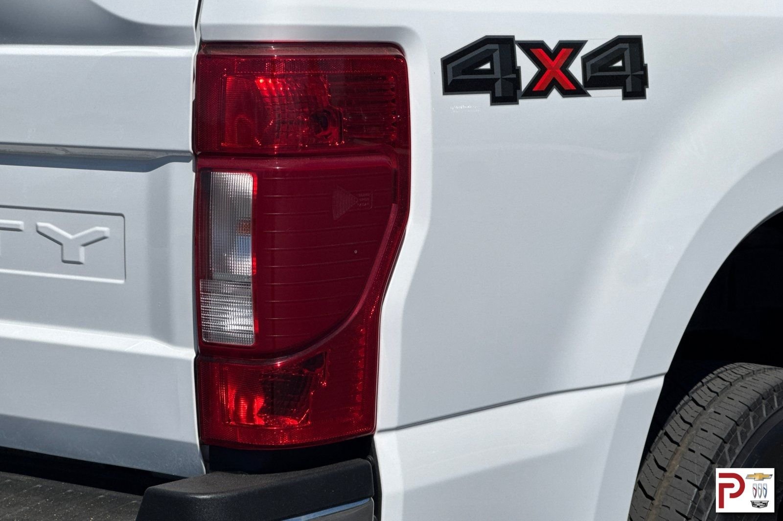 Used 2020 White Ford XLT image 32