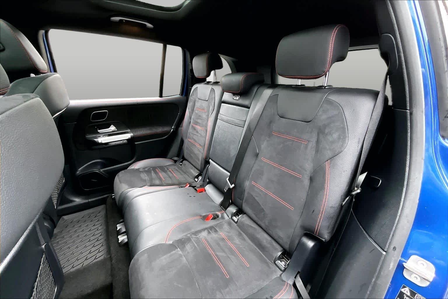 Used 2024 Starling Blue Metallic Mercedes-Benz GLB 250 image 37
