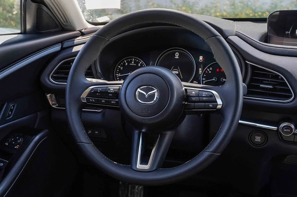 2025 Mazda CX-30 Preferred - Photo 17