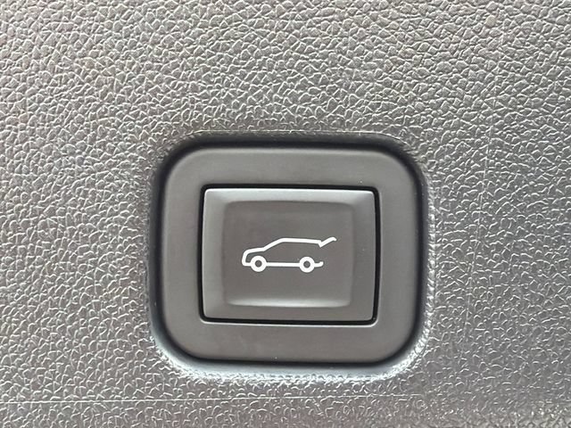 Used 2025 Radiant Red Tintcoat Chevrolet RS image 19