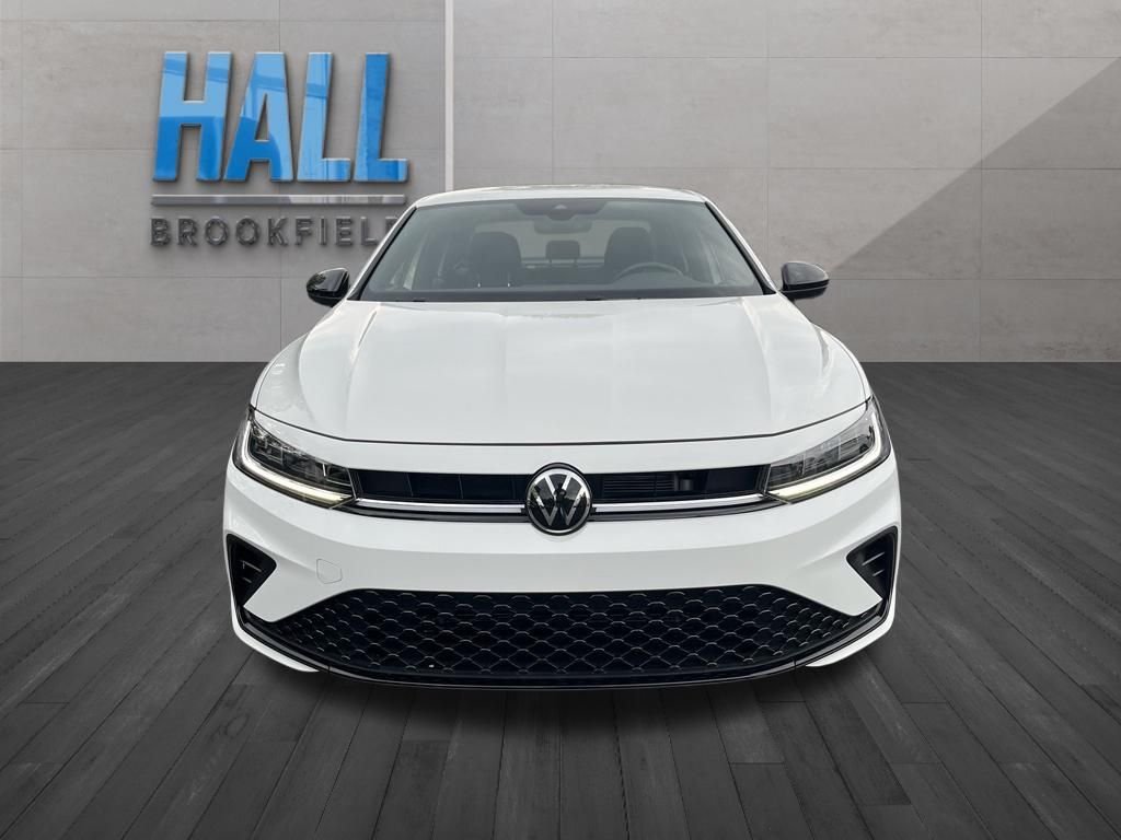 Used 2025 White Volkswagen 1.5T Sport image 9