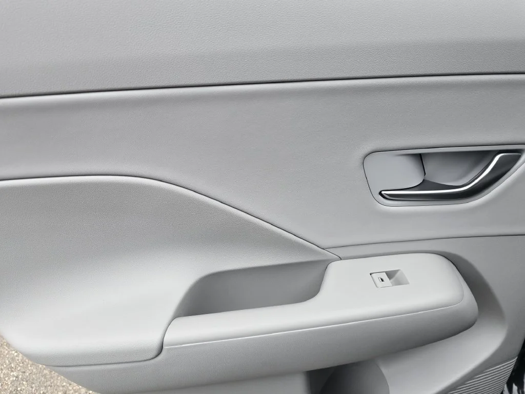 New 2027 Green Hyundai SEL Premium image 12