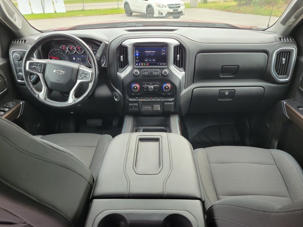 Used 2019 CAJUN RED TINTCOAT Chevrolet RST image 13