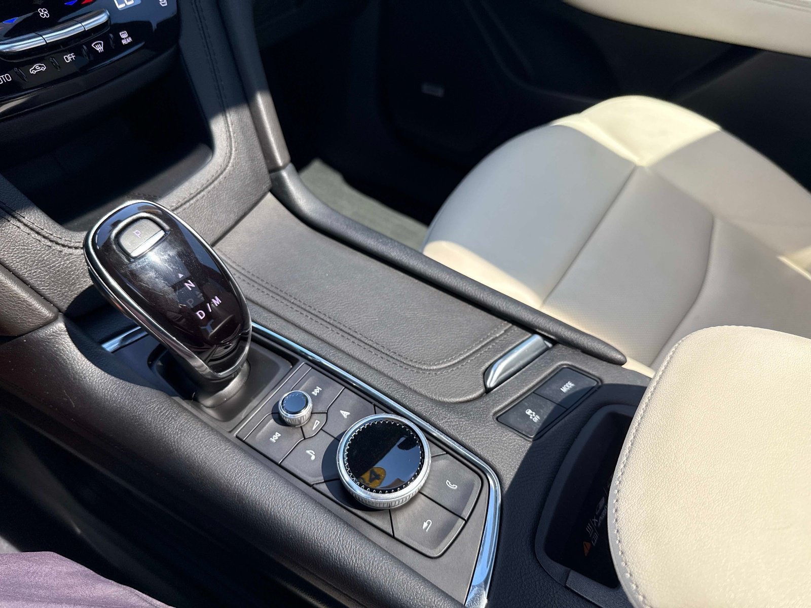Used 2024 Stellar Black Metallic CADILLAC AWD Sport image 28