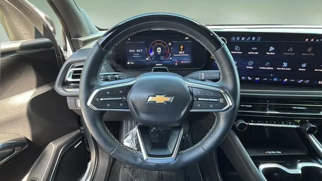 Used 2026 Polar White Tricoat Chevrolet High Country image 12
