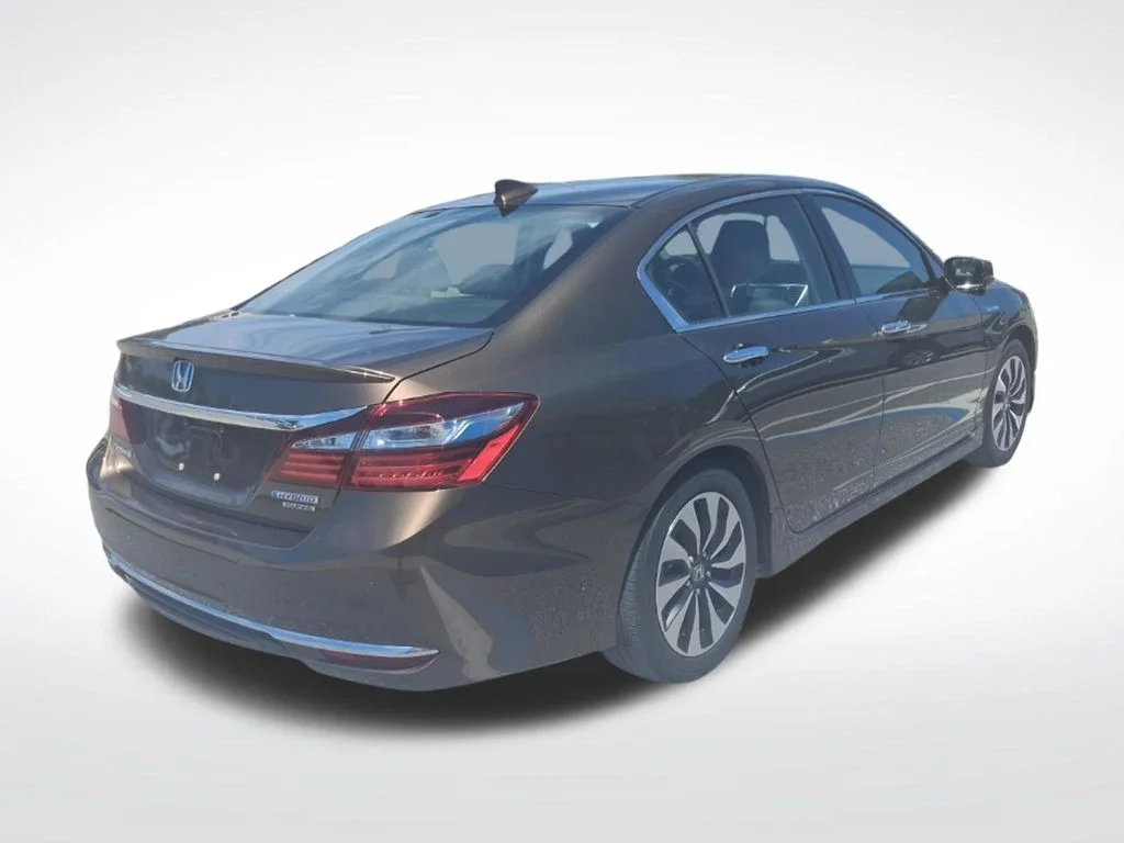 Used 2017 Brown Honda Touring image 7