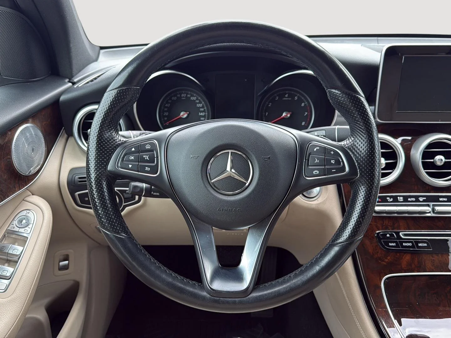 Used 2017 Black Mercedes-Benz GLC 300 4MATIC® SUV image 19