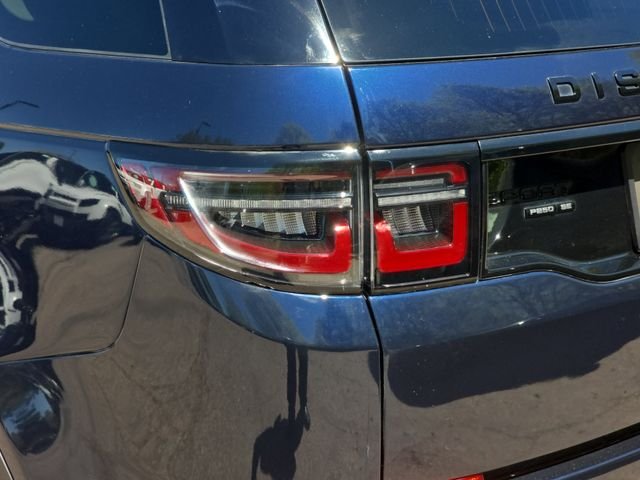 Used 2020 Blue Land Rover SE image 36