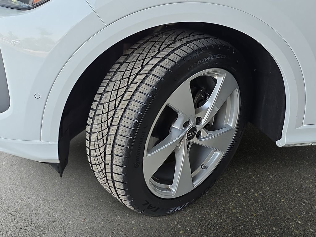 Used 2025 White Audi 2.0T Prestige image 36