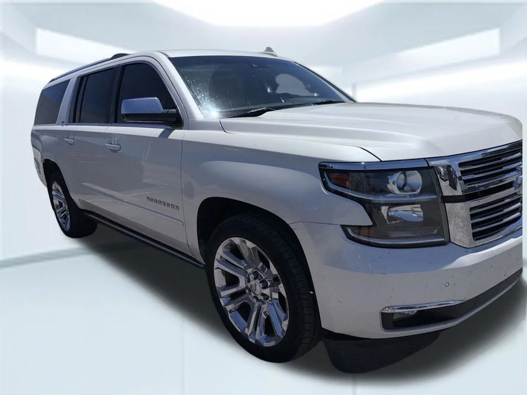 Used 2015 White Chevrolet LTZ image 14