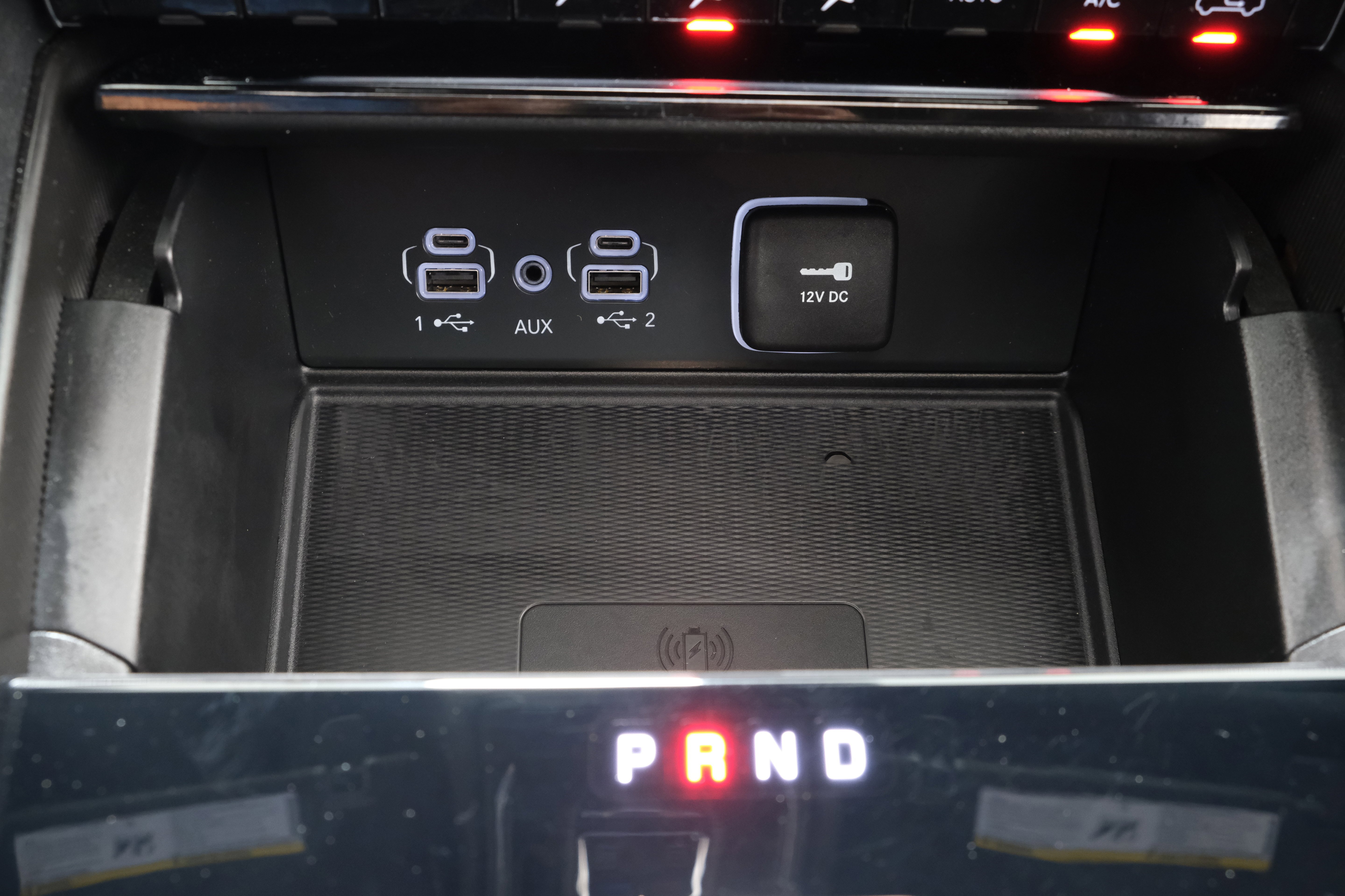 Used 2023 Bright White Clearcoat Jeep Altitude X image 22