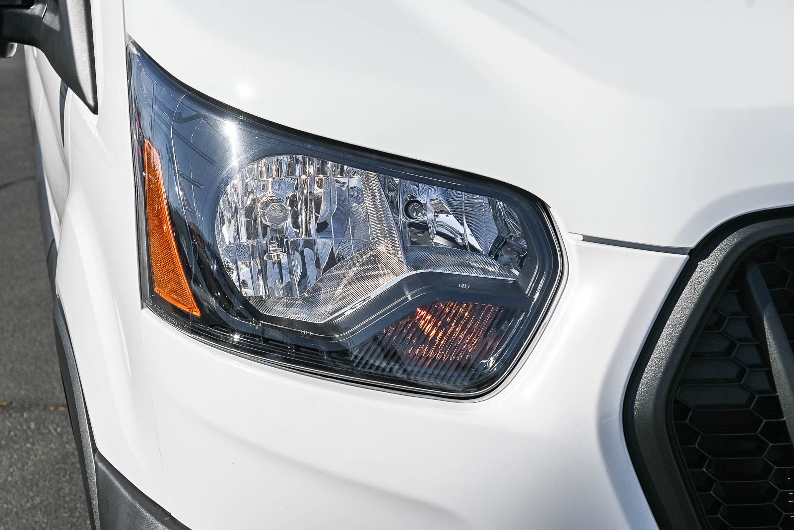 New 2026 Oxford White Ford Cargo Van image 10