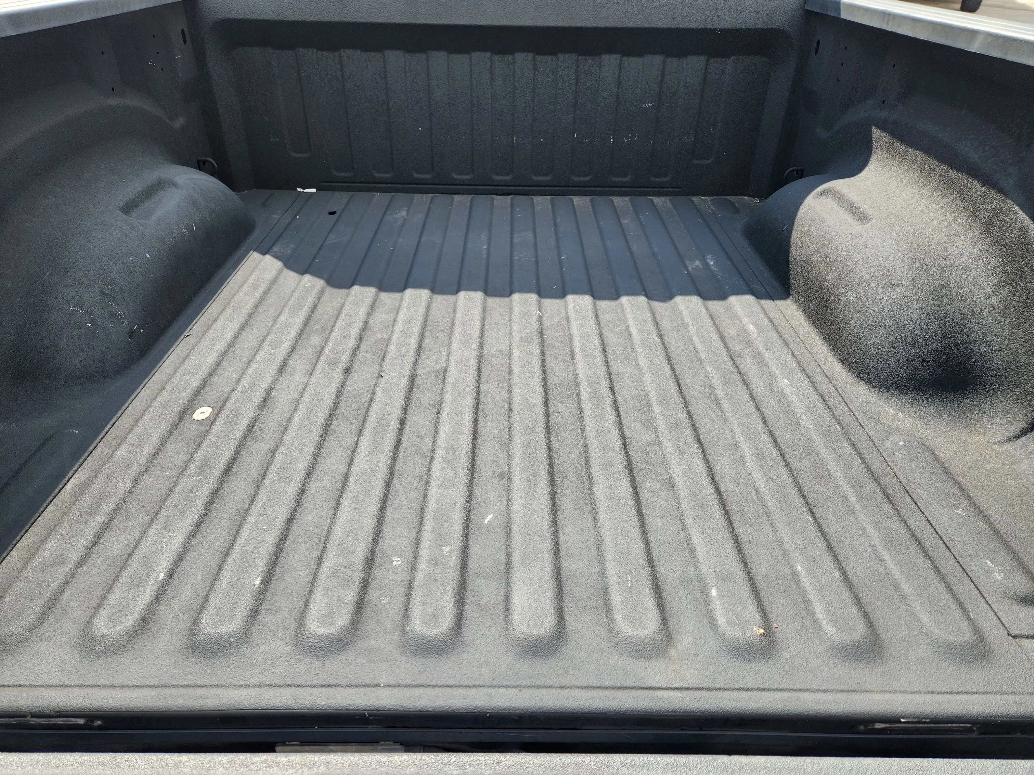 Used 2020 Granite Crystal Metallic Clearcoat Ram Big Horn/Lone Star Night Edition image 34