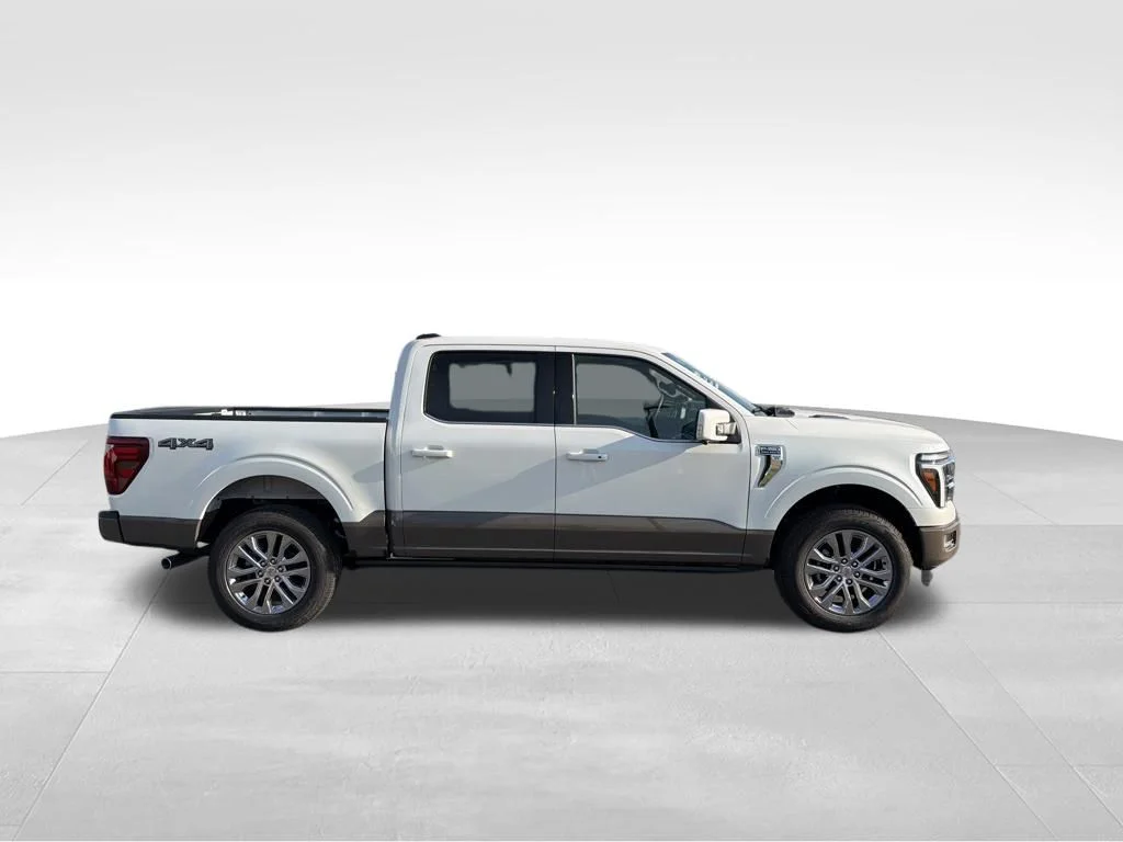 New 2026 Star White Metallic Tri-Coat Ford King Ranch® image 5