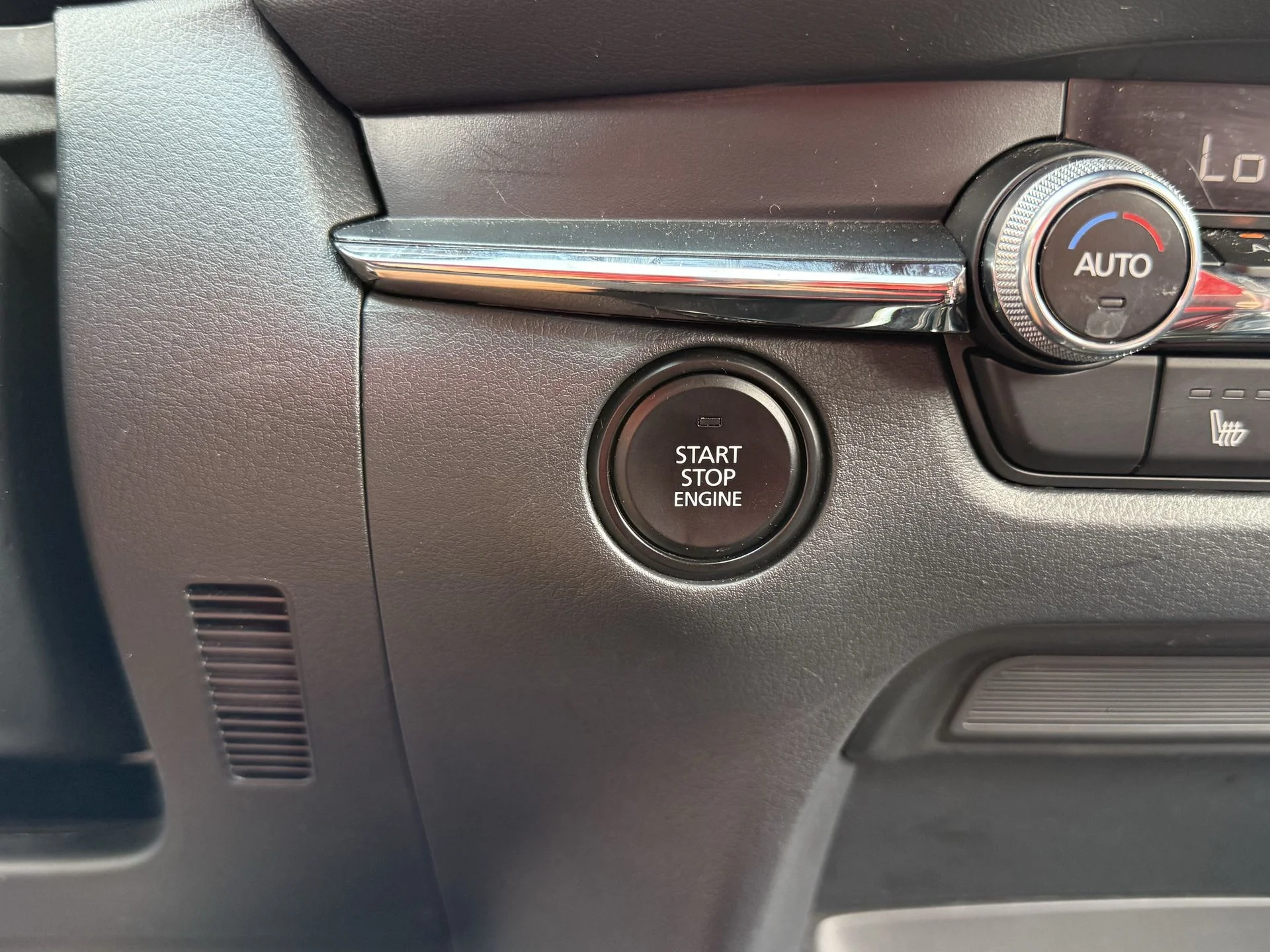 Used 2025 Polymetal Gray Metallic Mazda 2.5 S Carbon Edition image 7
