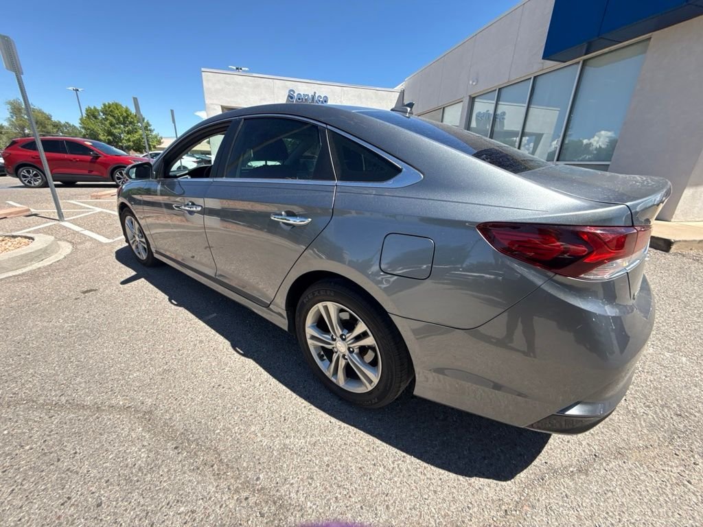 Used 2019 Gray Hyundai SEL image 7