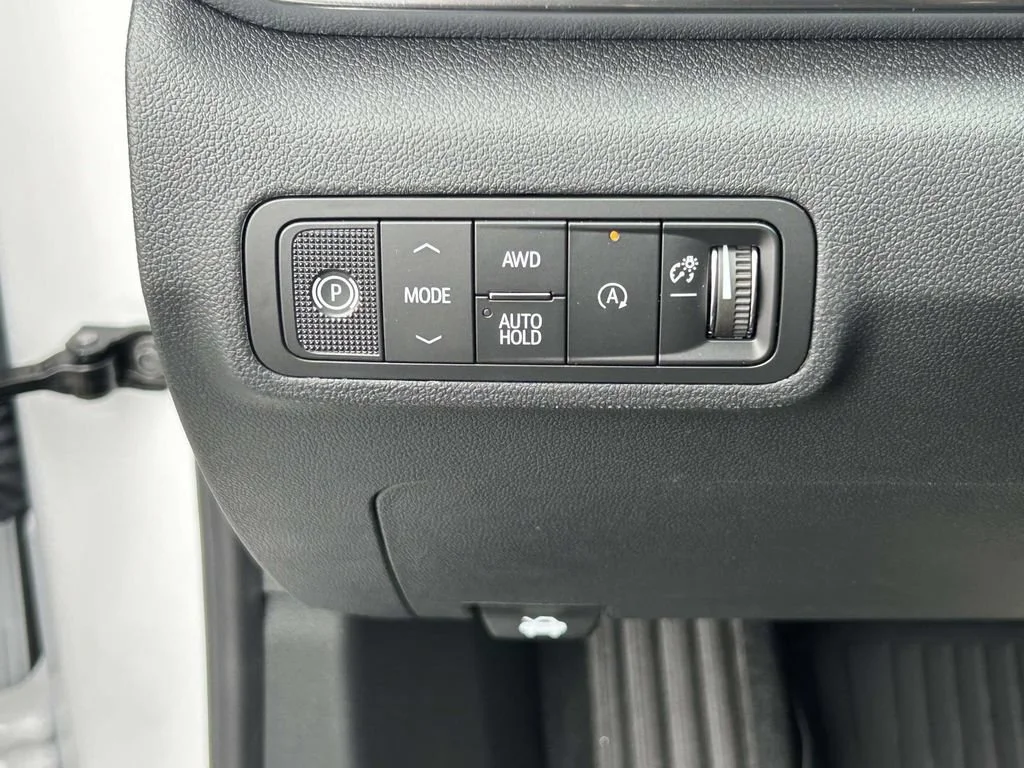 New 2027 Summit White GMC Elevation image 26