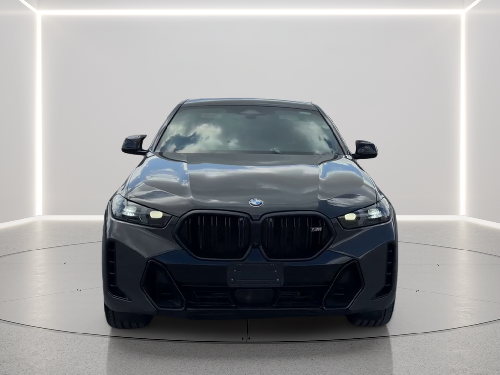 Used 2025 Gray BMW M60i image 2
