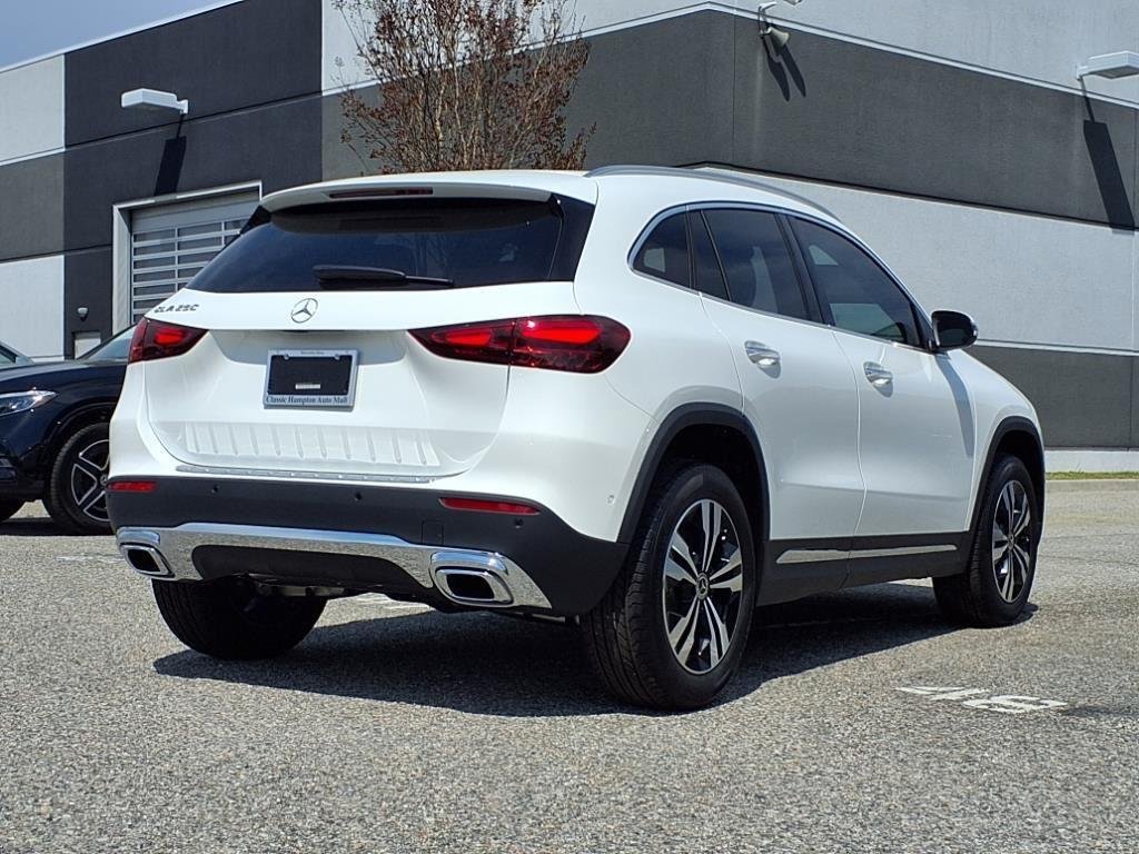 Used 2025 Polar White Mercedes-Benz GLA 250 image 8