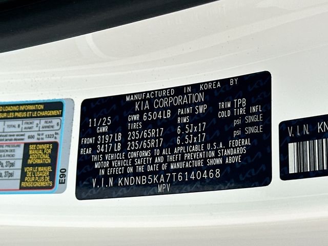 Certified Used 2026 Snow White Pearl Kia LXS image 33