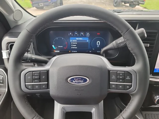 New 2026 Black Metallic Ford Lariat image 31