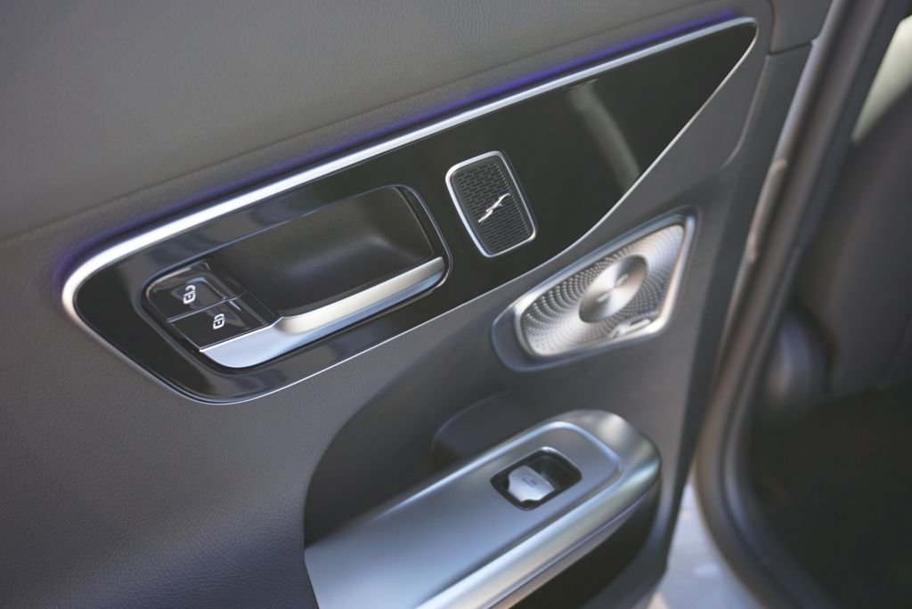 Used 2026 MANUFAKTUR Alpine Gray Mercedes-Benz C 300 image 43
