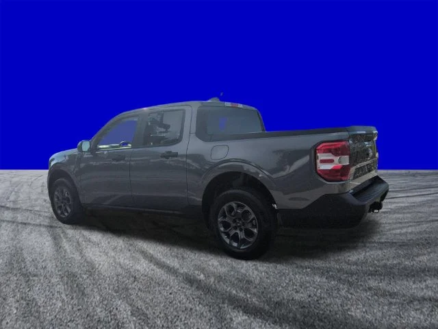 New 2026 Carbonized Gray Metallic Ford XLT image 6