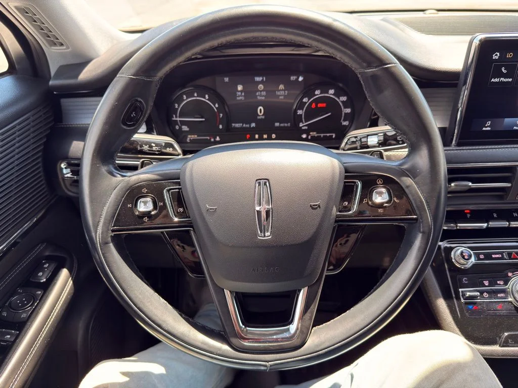 Used 2020 Silver Lincoln Standard image 36