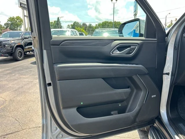 2024 GMC Yukon XL SLT - Photo 30
