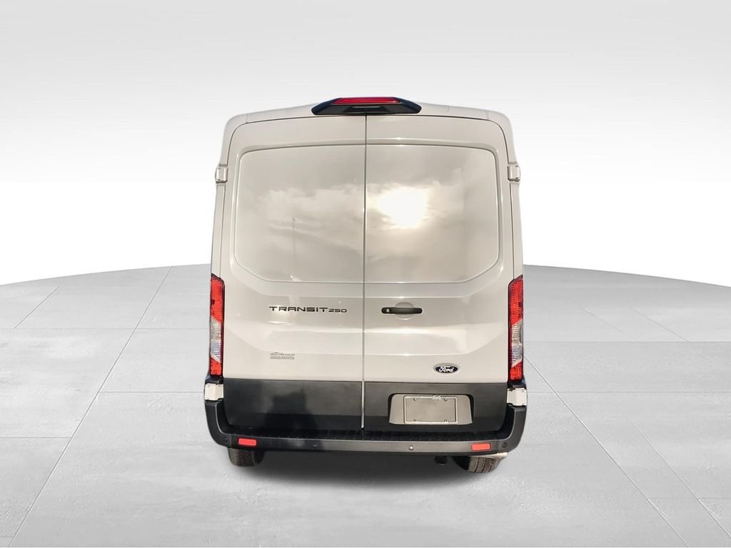 2026 Ford Transit Van Base - Photo 7