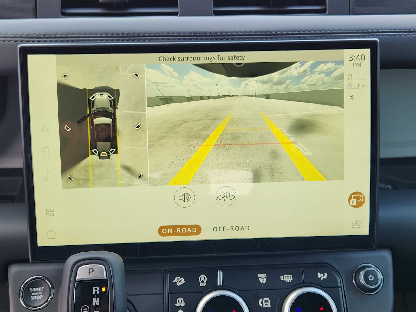 New 2026 Woolstone Green LAND ROVER X-Dynamic SE image 15