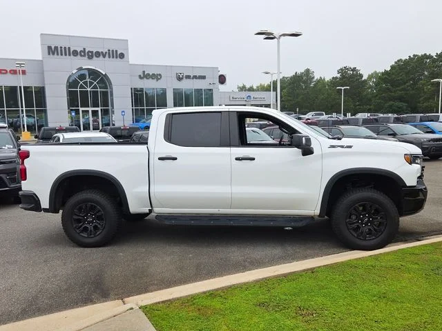 Used 2024 White Chevrolet ZR2 image 13