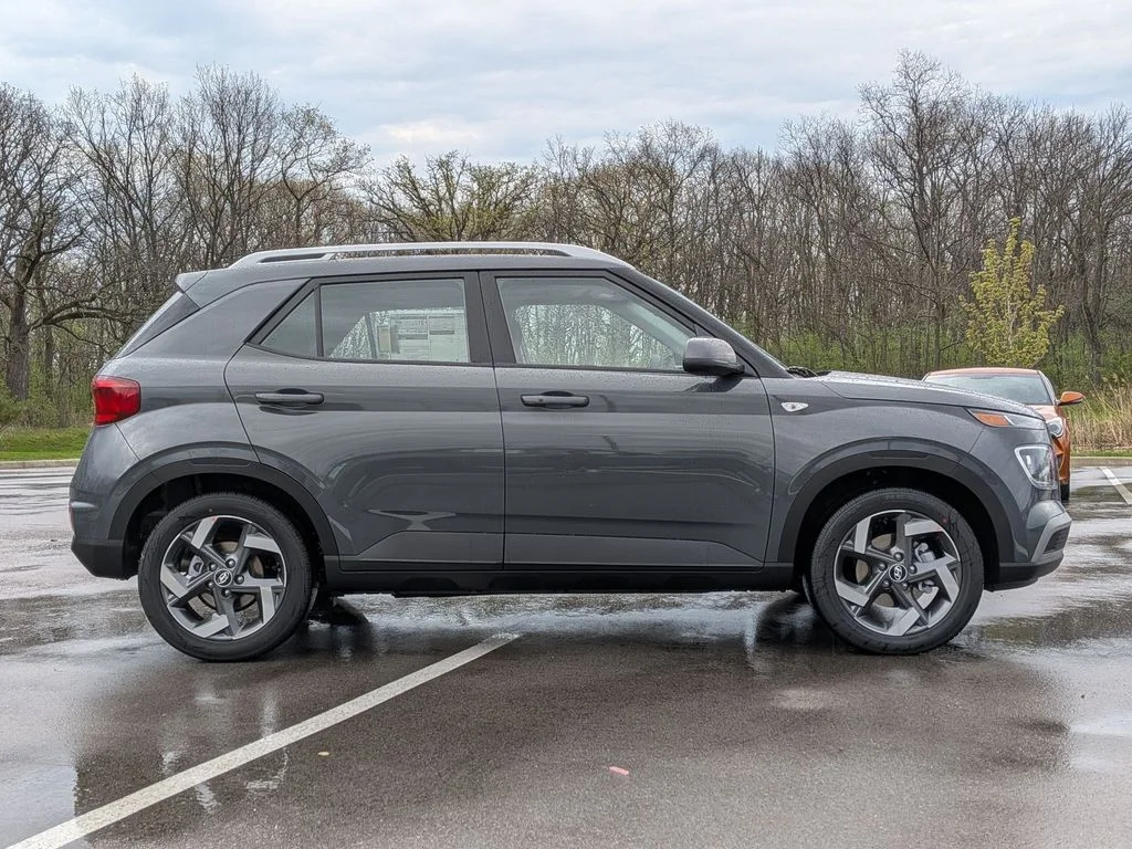 New 2026 Gray Hyundai SEL image 8