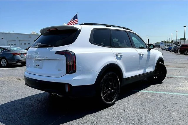 Used 2024 White Kia SX X-Line image 4