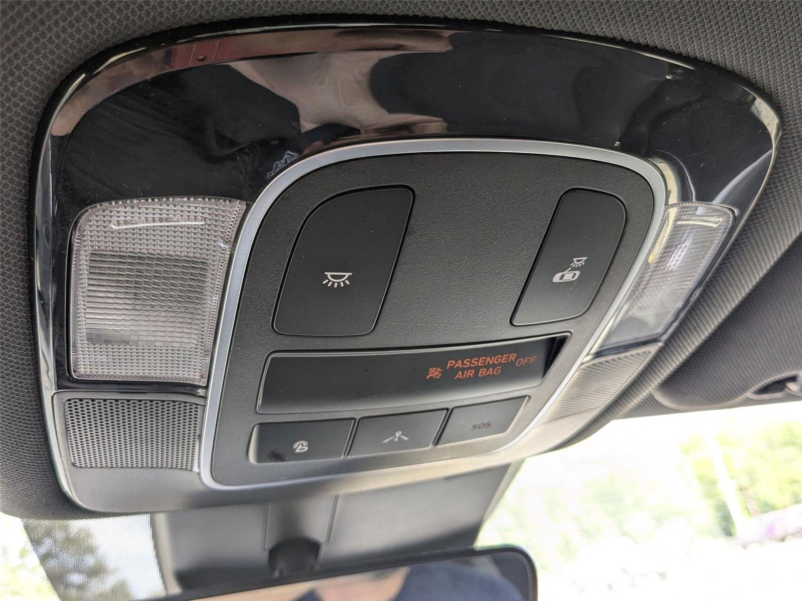 Used 2021 Glowing Yellow Hyundai SEL Plus image 23