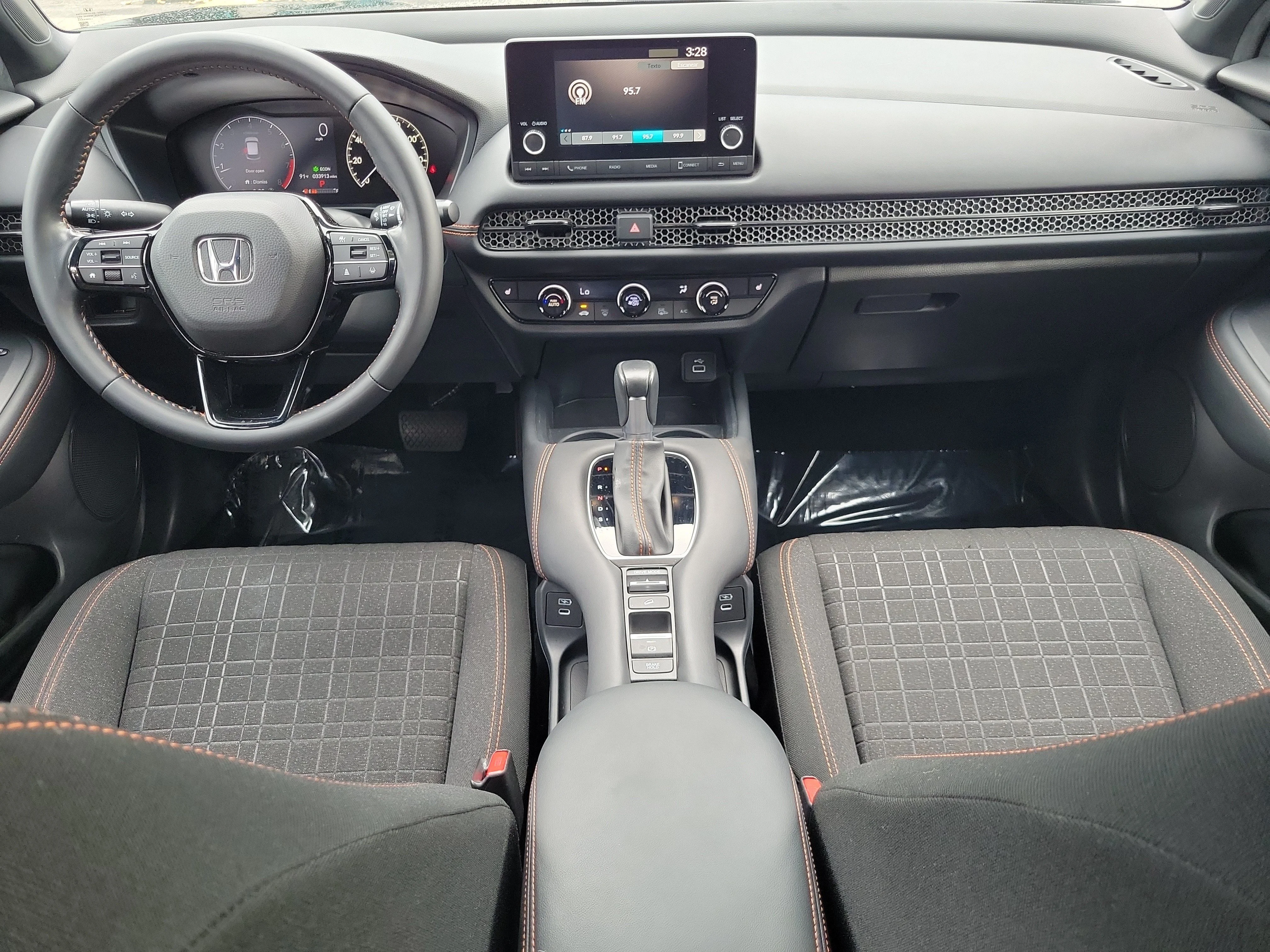 2025 Honda HR-V Sport - Photo 12